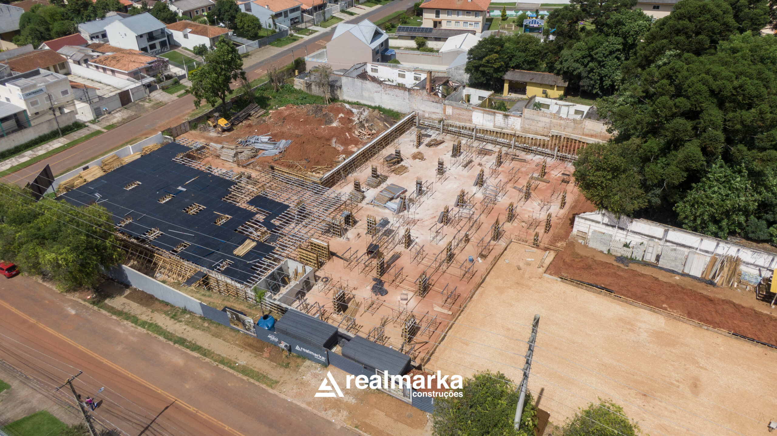 TESTE (inserir nome da imagem aqui)